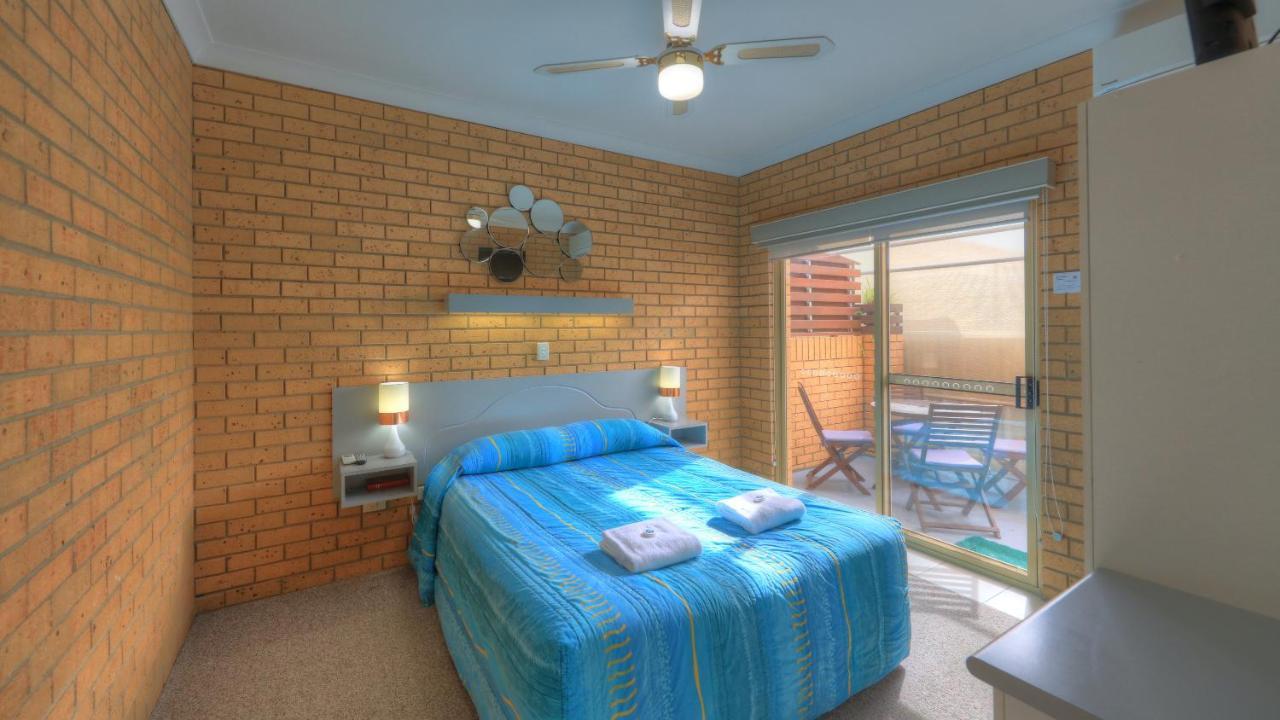 Yamba Motor Inn Εξωτερικό φωτογραφία